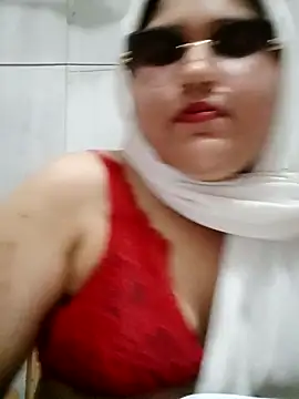 Nusrat-N online show from 03-08-26, 01:44