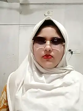 Nusrat-N online show from 05-17-26, 03:06