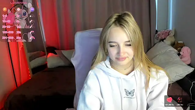 TaisiaHot online show from 12-23-25, 09:52