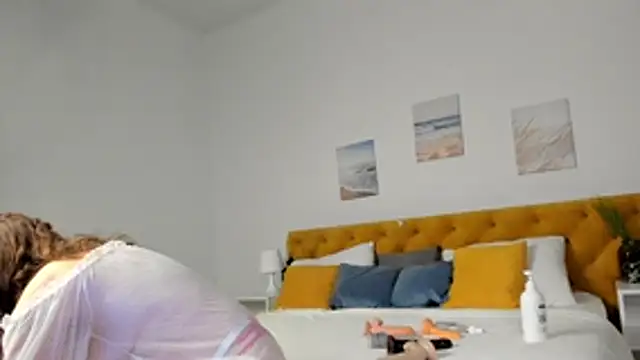 Kira Adler online show from 11-29-25, 01:28