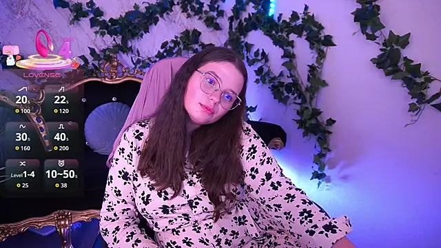 SophieDreamss online show from 10-31-25, 02:46