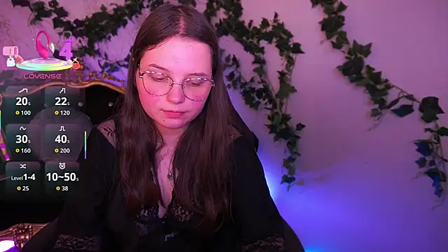 SophieDreamss online show from 10-29-25, 02:49