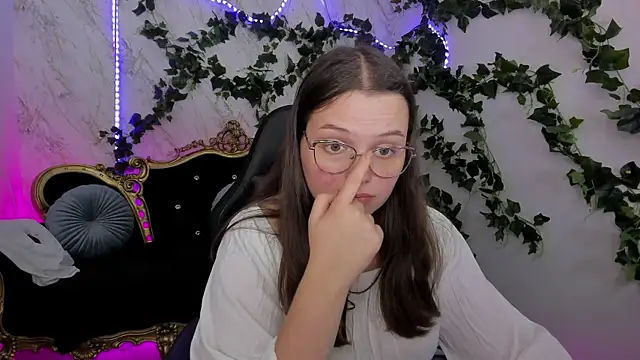 SophieDreamss online show from 09-25-25, 01:06