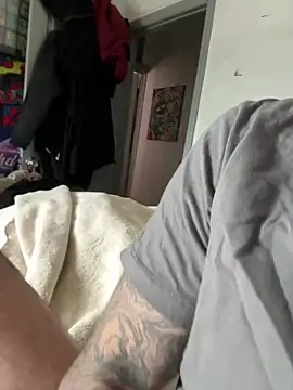 makeyoucum1716 online show from 04-26-26, 07:33