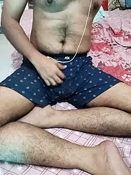 Snapshot of mehulsomm7 chatting on 09-19-25, 04:16 mehulsomm7 online show from 09-19-25, 04:16