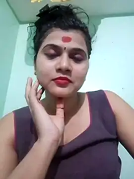 Kavya-Tiwari online show from 11-01-25, 06:24