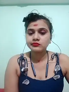 Kavya-Tiwari online show from 11-08-25, 06:55