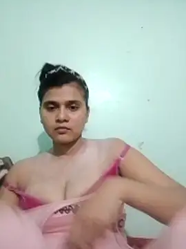 Kavya-Tiwari online show from 05-20-26, 07:16