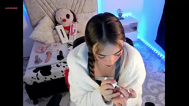 Mia Victoria22 online show from 04-08-26, 02:13