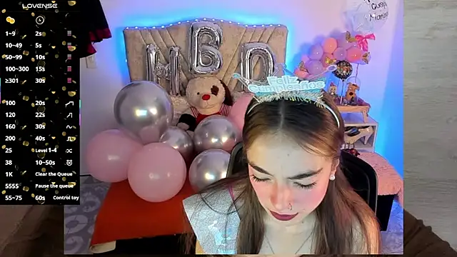 Mia Victoria22 online show from 06-15-26, 06:18