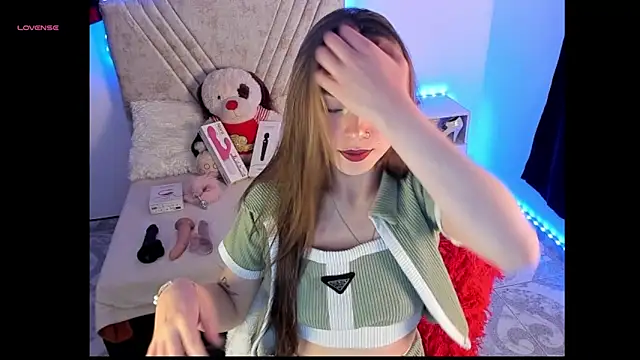 Mia Victoria22 online show from 05-08-26, 02:37