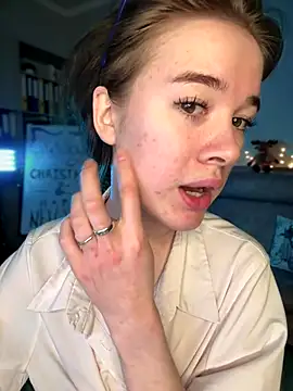 Marryme- online show from 12-21-25, 01:35