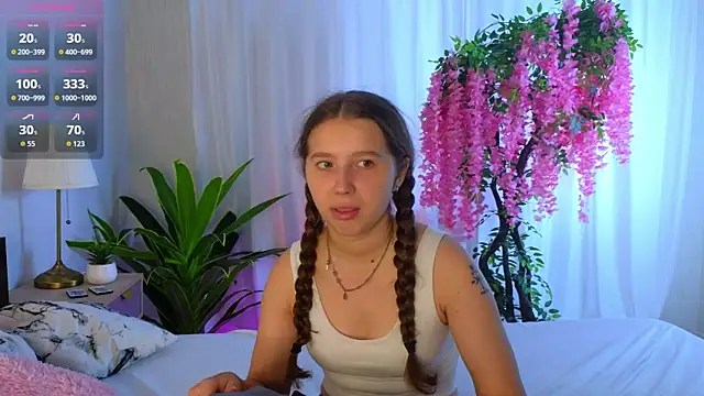CatherineRichards online show from 10-10-25, 08:04