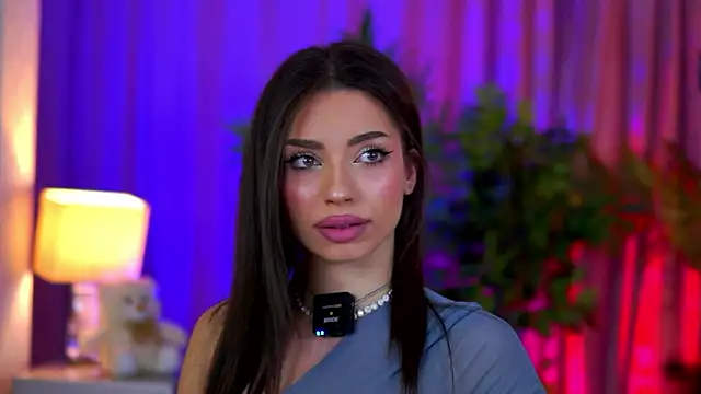 Snapshot of LalaRoze chatting on 02-19-26, 07:33 LalaRoze online show from 02-19-26, 07:33