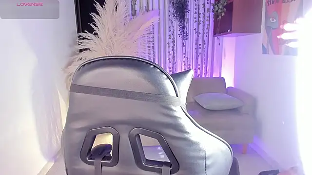 AdharaSweet1  online show from 05-14-26, 07:16