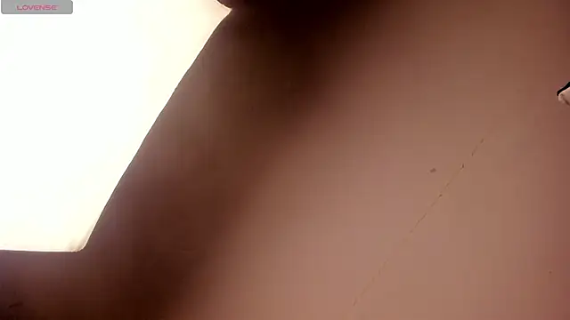 MadisonAnngel online show from 12-04-25, 07:57