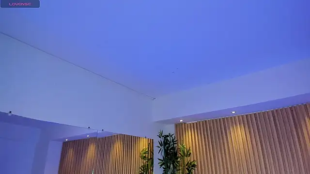 MadisonAnngel online show from 11-13-25, 08:35