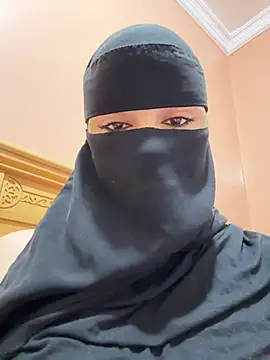  Laiali  online show from 03-26-26, 02:59