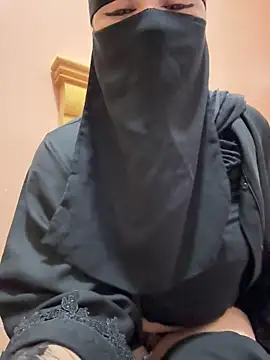  Laiali  online show from 03-26-26, 01:37