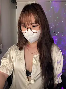 Meowyeuk6 online show from 05-19-26, 06:59