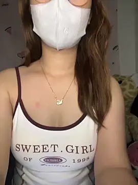 Snapshot of Meowyeuk6 chatting on 09-30-25, 03:29 Meowyeuk6 online show from 09-30-25, 03:29