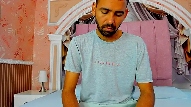 magnus serket online show from 11-04-25, 11:36