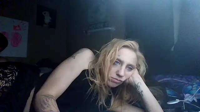 flavi1996 online show from 10-05-25, 07:32