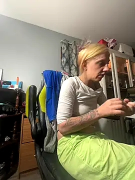 flavi1996 online show from 11-07-25, 04:55