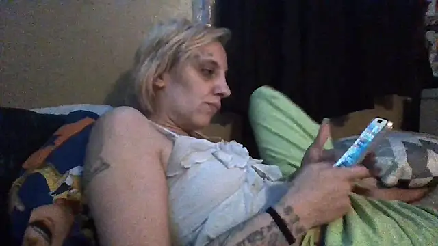 flavi1996 online show from 12-16-25, 10:52