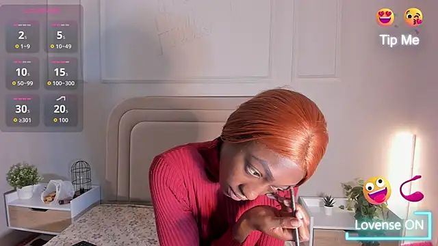 Anamonrroe online show from 10-06-25, 11:55