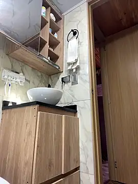 istthalexa online show from 04-09-26, 04:35