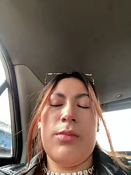 MacarenaRosse online show from 12-04-25, 07:57