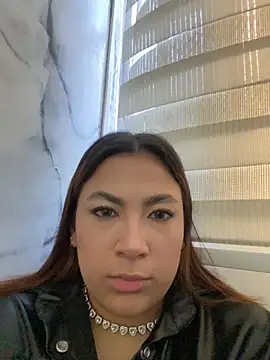 MacarenaRosse online show from 11-24-25, 07:36