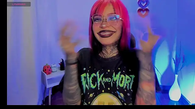 Snapshot of Nickidoll66- chatting on 10-03-25, 07:43 Nickidoll66- online show from 10-03-25, 07:43