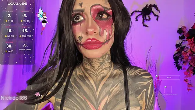 Snapshot of Nickidoll66- chatting on 10-31-25, 05:26 Nickidoll66- online show from 10-31-25, 05:26