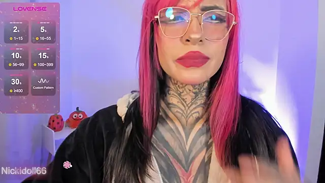 Snapshot of Nickidoll66- chatting on 10-07-25, 06:25 Nickidoll66- online show from 10-07-25, 06:25