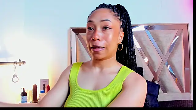 Katy ortiiz online show from 03-25-26, 11:53