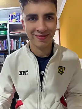 Snapshot of AdrianRinaldi chatting on 05-15-26, 01:53 AdrianRinaldi online show from 05-15-26, 01:53