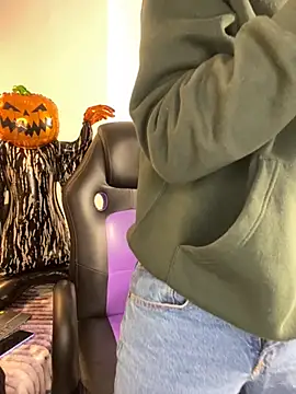 AdrianRinaldi online show from 11-01-25, 08:14