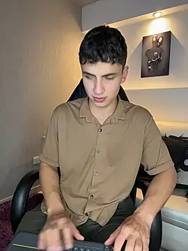 AdrianRinaldi online show from 04-01-26, 08:06