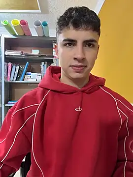 Snapshot of AdrianRinaldi chatting on 05-30-26, 02:01 AdrianRinaldi online show from 05-30-26, 02:01
