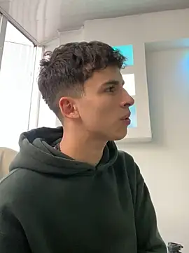 AdrianRinaldi online show from 10-19-25, 10:23