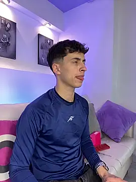 AdrianRinaldi online show from 09-16-25, 09:05