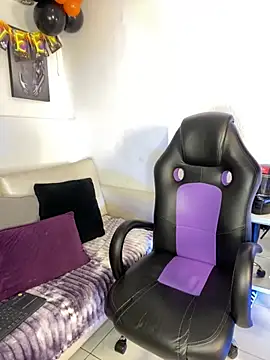 AdrianRinaldi online show from 10-07-25, 08:10