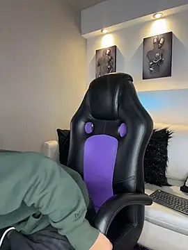 AdrianRinaldi online show from 03-30-26, 08:10