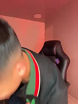 AdrianRinaldi online show from 03-08-26, 02:04