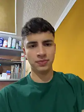Snapshot of AdrianRinaldi chatting on 05-24-26, 03:34 AdrianRinaldi online show from 05-24-26, 03:34