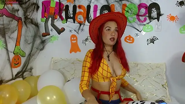 Carolinagarcia12345 online show from 11-05-25, 03:20