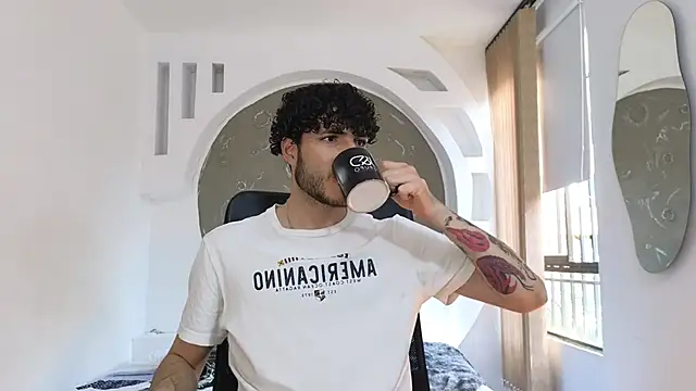 Rafael Mendezz online show from 10-29-25, 08:52