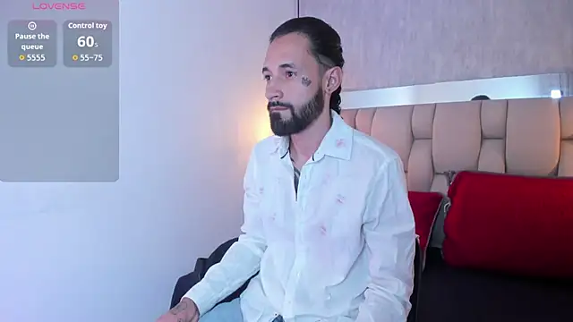 Hisoka 011 online show from 02-07-26, 08:06